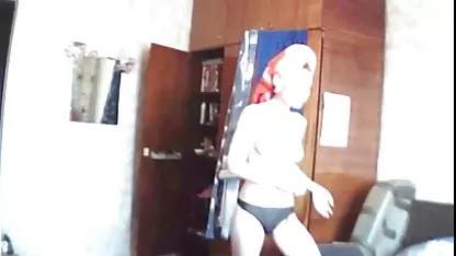 Deux jouets pour jouer la cornée Danielle Maye