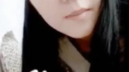 La putain du fils du docteur enregistre ses patients avec une caméra cachée