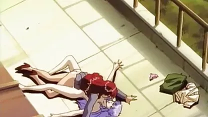 Maman aime un jeune homme et finit par le baiser