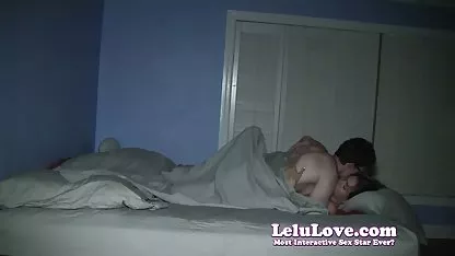 Attrayante mature cherche sexe avec des garçons de vingt ans