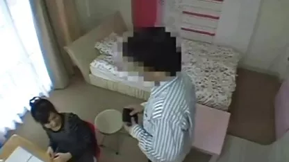 L'ami de mon fils me le donne, me fait courir