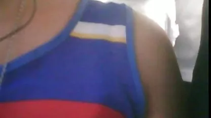 Le voisin me détruit avec des bites, il le met au fond