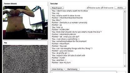 Il a surpris son voisin mature en train de se masturber dans son jardin