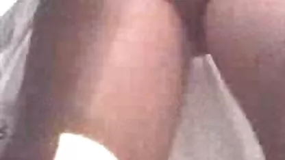 Putain, comment l'argent dépensé sur cette prostituée mulâtre