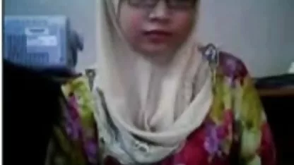 Il surprend sa mère en train de secouer son meilleur ami