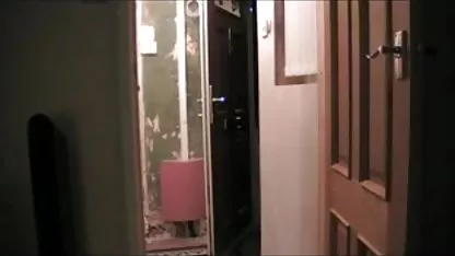 Busting le cul de la rousse tatouée Bonnie Stylez