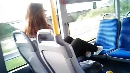 Angie White hallucine avec la grosse bite de son voisin