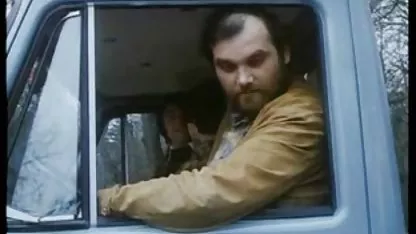 Deux chattes juteuses et affamées pour une bite très dure