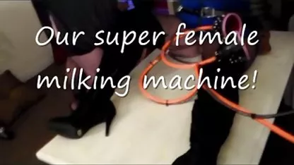 La blonde Jenna Ivory jouit avec ce coq noir