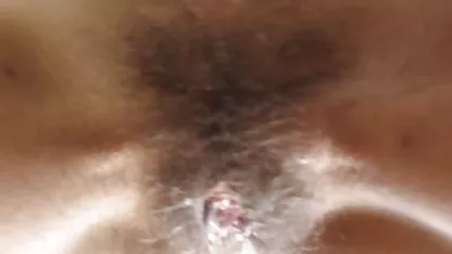 Massage très sensuel entre Adriana Chechik et Lyra Law