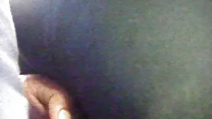 J'attrape maman sur ses genoux et devant mon petit ami, quelle putain de putain !!