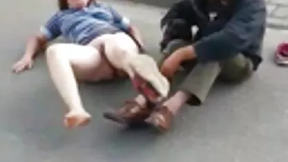 Baiser maman, mais si vous avez déjà la chatte mouillée pour moi