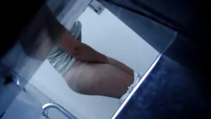 Petite éjaculation lèche sa mère morbide