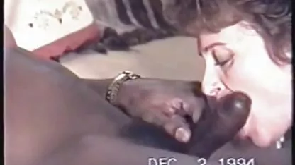 La blonde baise la productrice car elle veut être une star