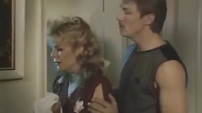 Un couple espagnol enregistre un porno amateur, ça baise!